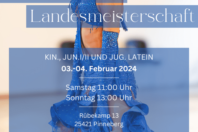 Ein tanzender Teilnehmer in blauer, glitzernder Kleidung mit fr&ouml;hlichem Ausdruck w&auml;hrend einer Meisterschaft.