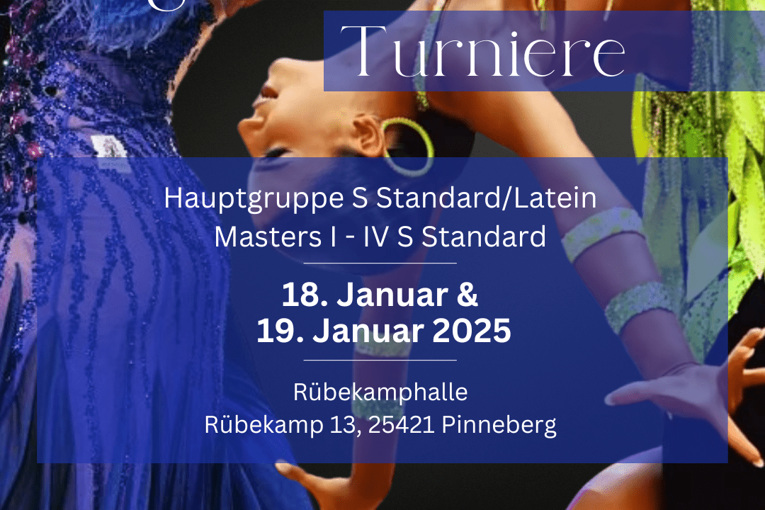 Tanzpaare in eleganten Kost&uuml;men beim Ranglistenturnier, Veranstaltungsinformationen im Hintergrund.